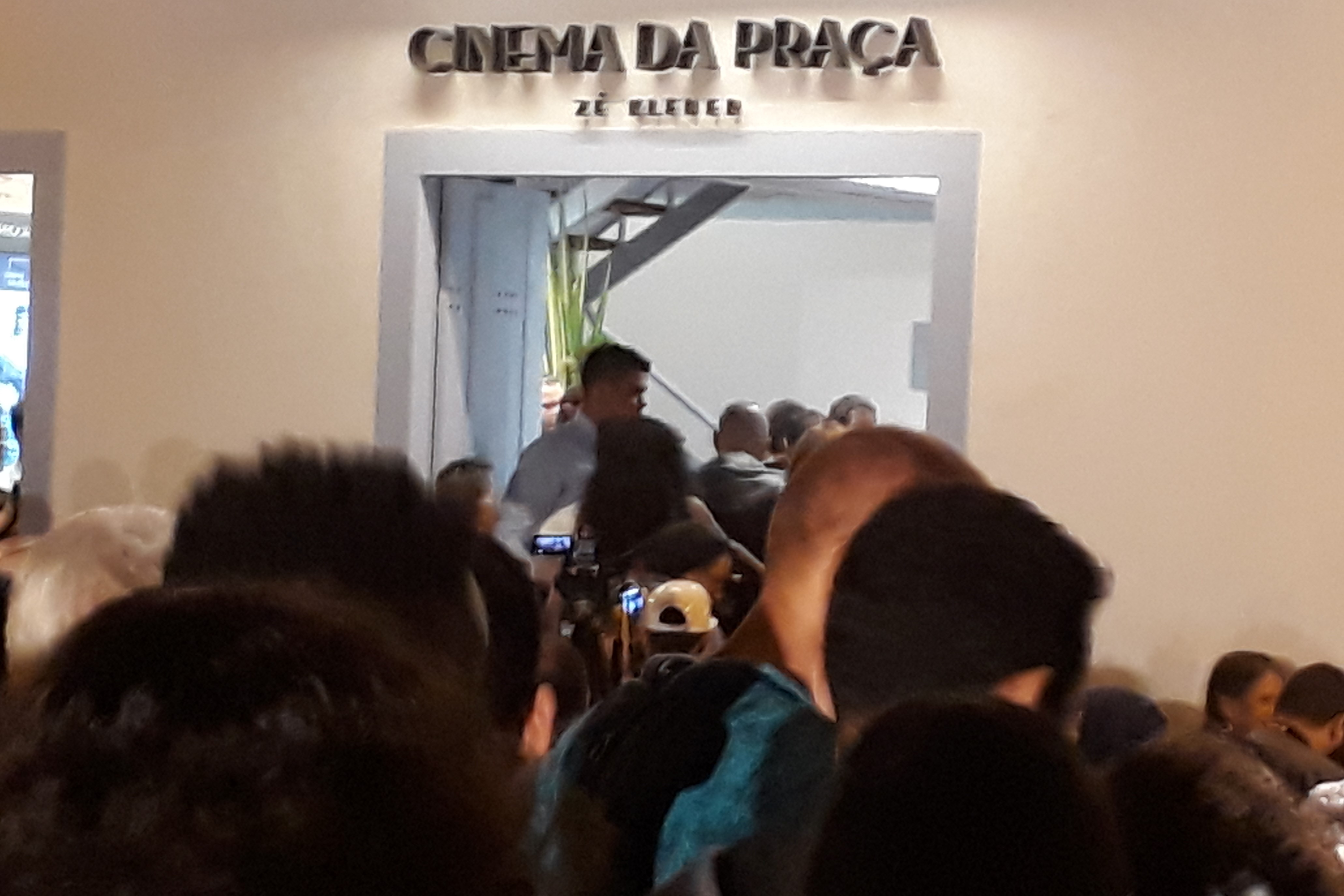 Carla reabertura do cinema